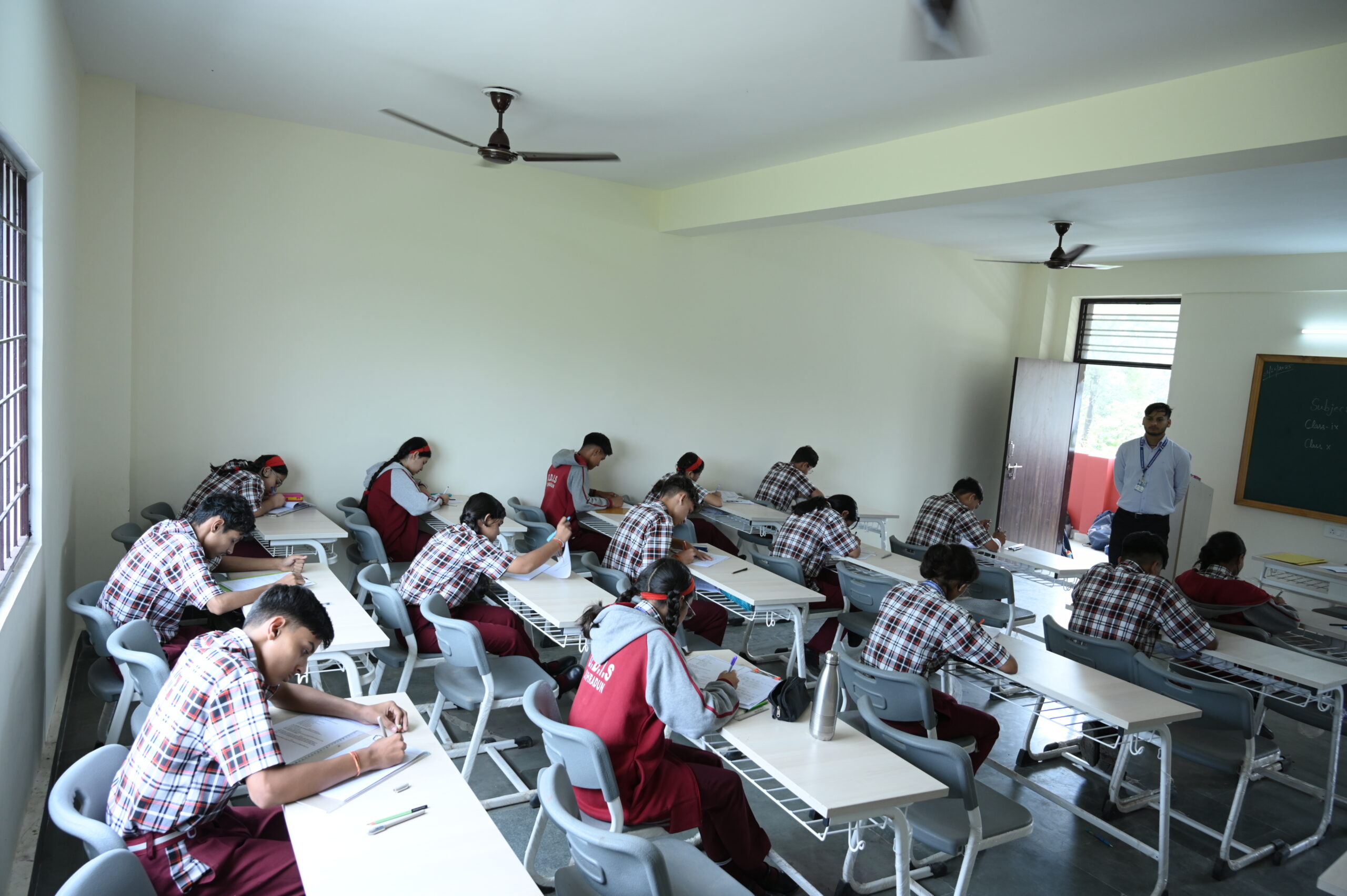 School Overview 1 DSC 6357 scaled